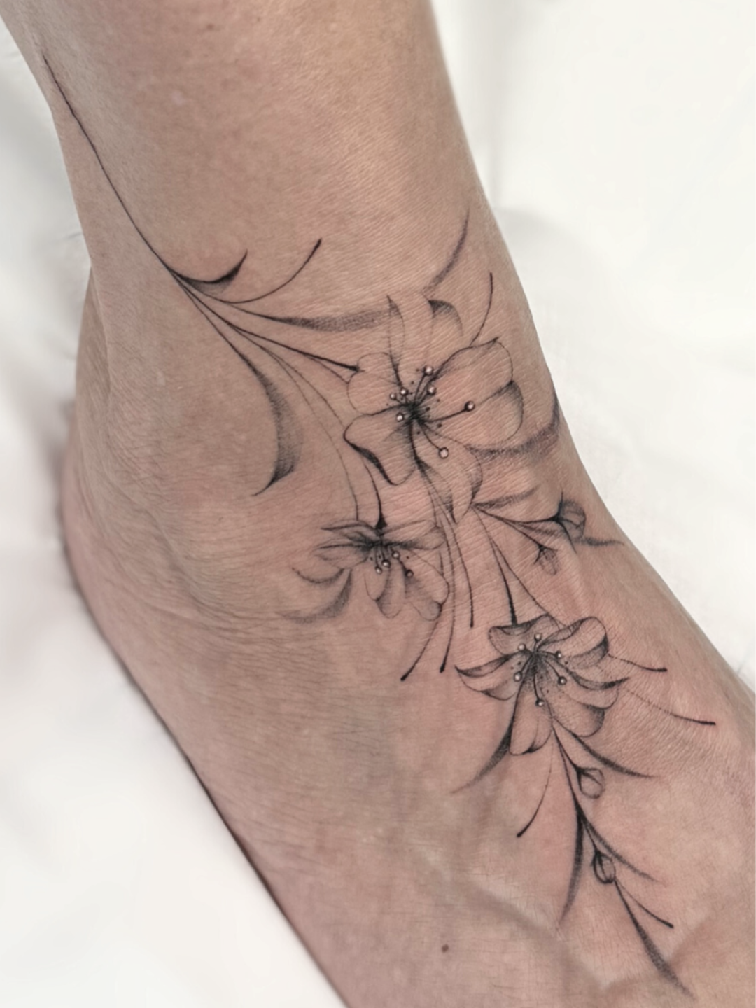 Fine Line Blumen